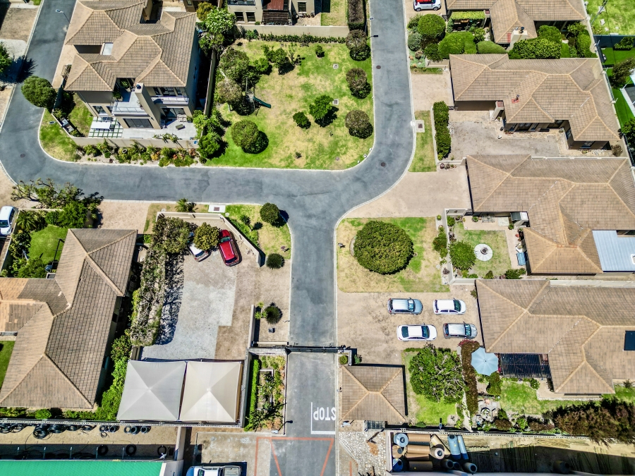 3 Bedroom Property for Sale in Sandbaai Western Cape